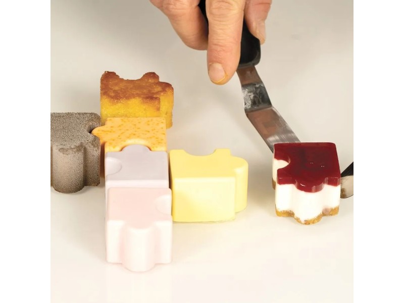 Stampo in silicone Puzzle 30 con cutter
